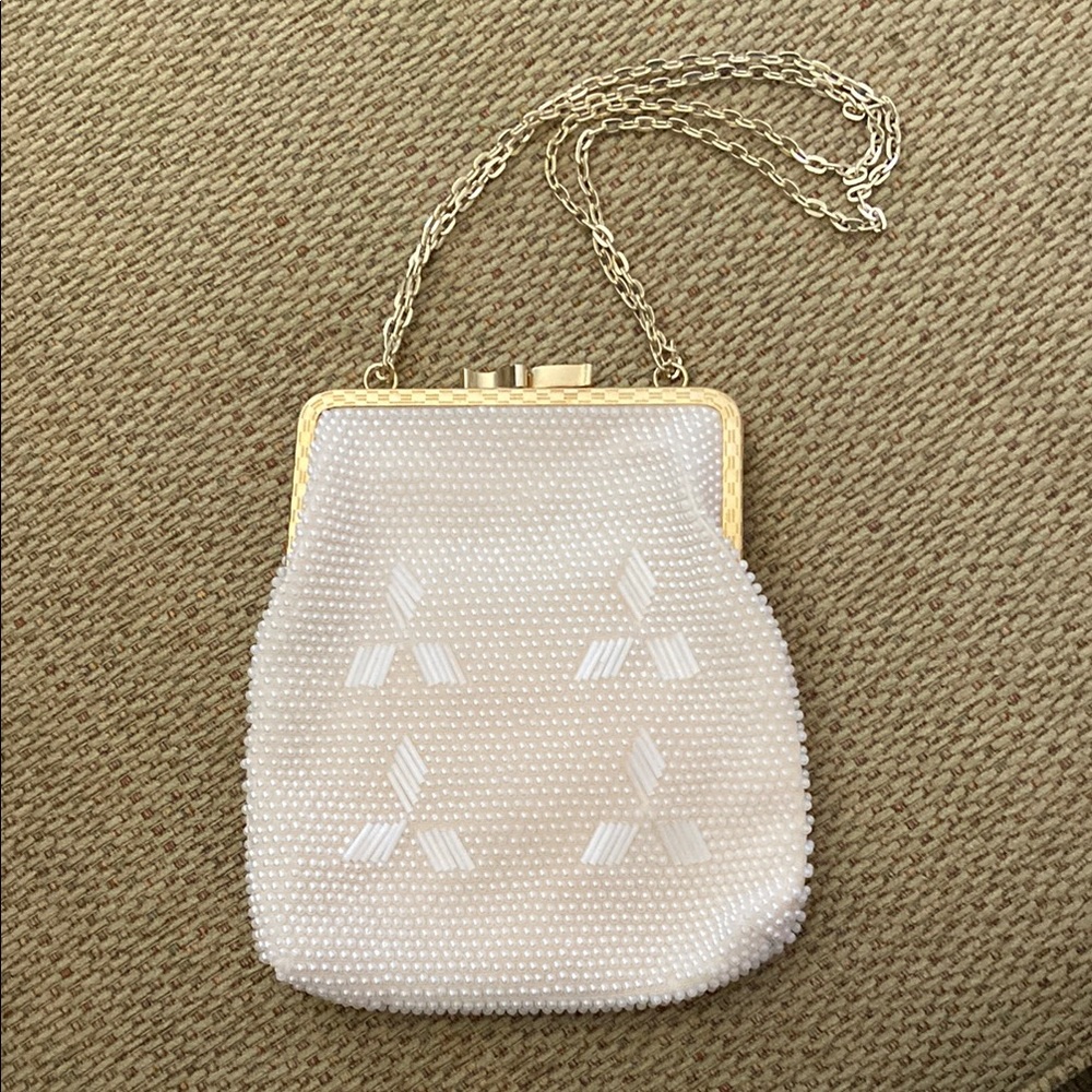 FINE ARTS BAG Co. Vintage Evening Beaded Bag